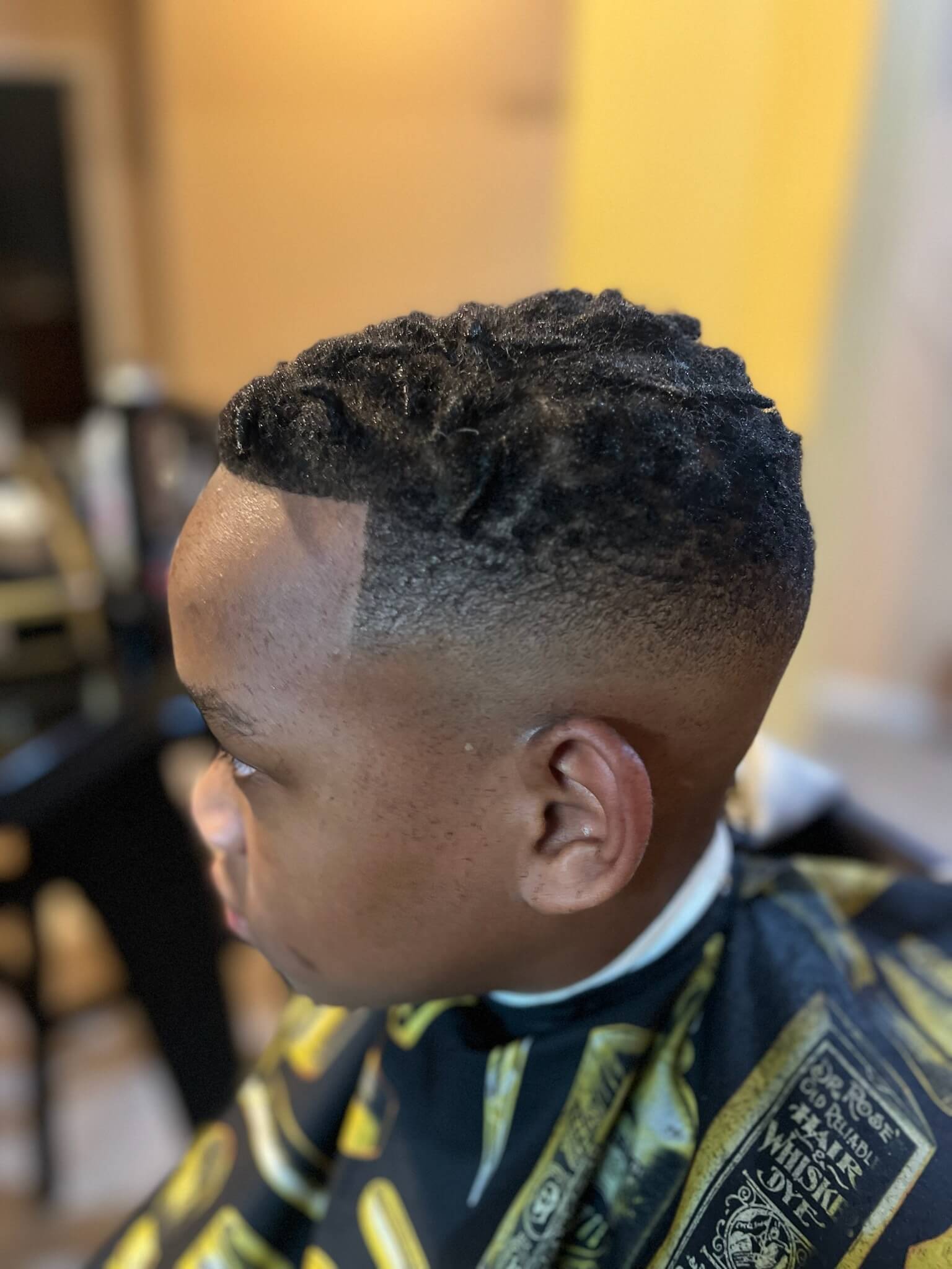 Gallery Image : P Famousvipcutz